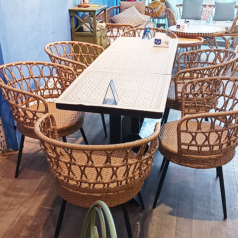 Outdoor Furniture Set: Rattan Lounge Chair with Backrest Trendy Nordic-Style B&B Dining Chair Handcrafted Woven Rattan Dining Chair